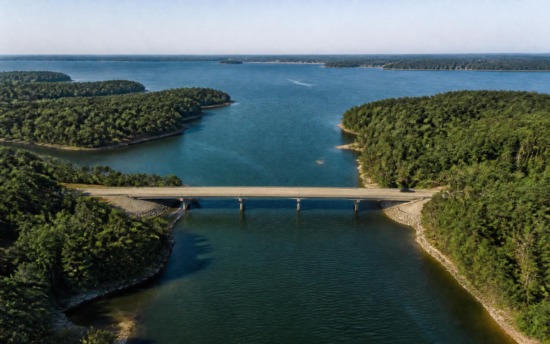 Mountain Island Lake compared with the larger Catawba River reservoirs